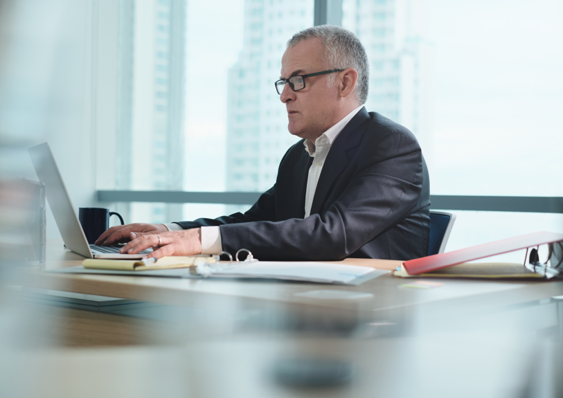 C Suite Executive Using AI To Evaluate Vendors for Life Science Services